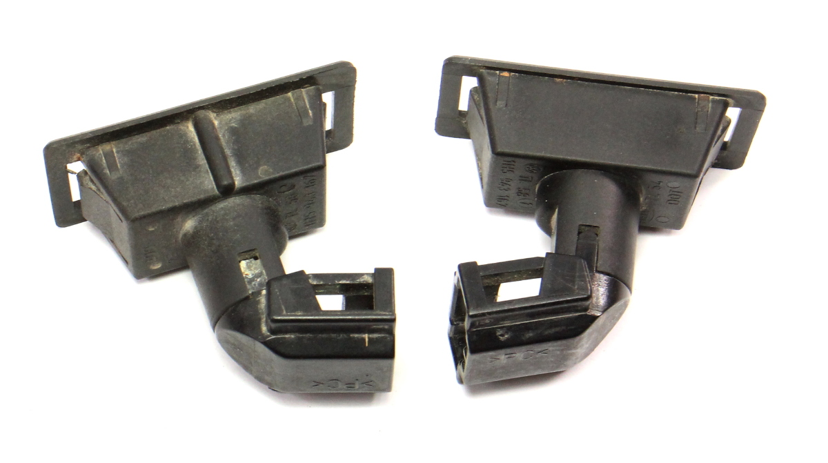 License Plate Light Cover Bulb Holders Vw Pat 95 97 B4 Gl Glx License Plate Light Cover Bulb Holders Vw Pat 95 97 B4 Gl Glx 1h5