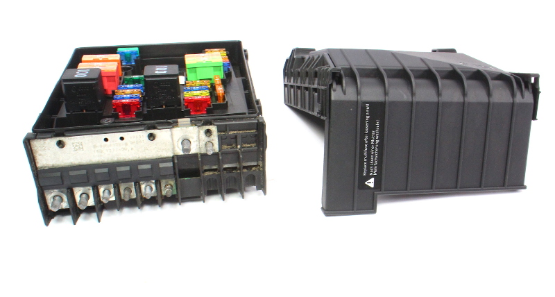 Fuse Relay Block 2009 VW Jetta MK5 2.5 Under Hood Engine ... audi a6 under hood fuse box 