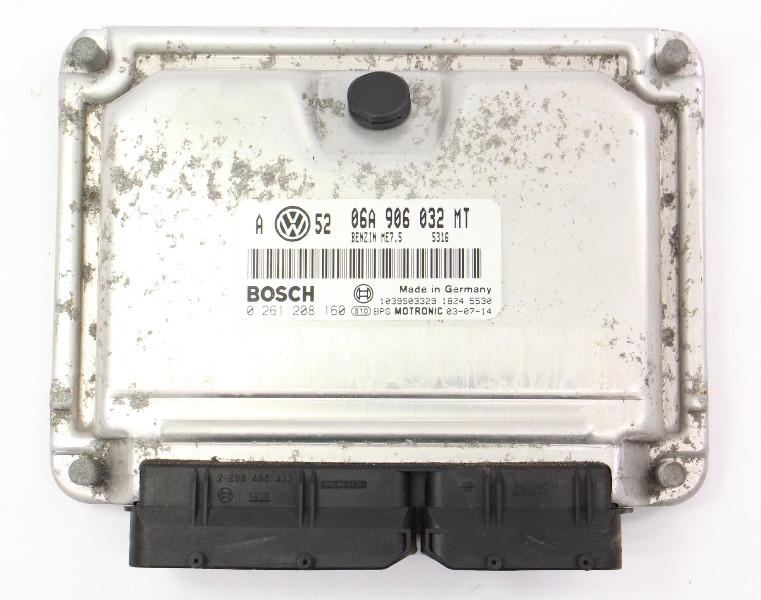 ECU ECM Engine Computer 03-04 VW Jetta Golf MK4 2.0 MT AVH BEV - 06A 906 032 MT