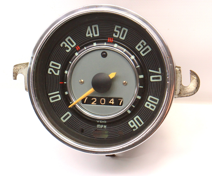 6367 VW Beetle Bug Speedometer Gauge Cluster Vintage Aircooled 111
