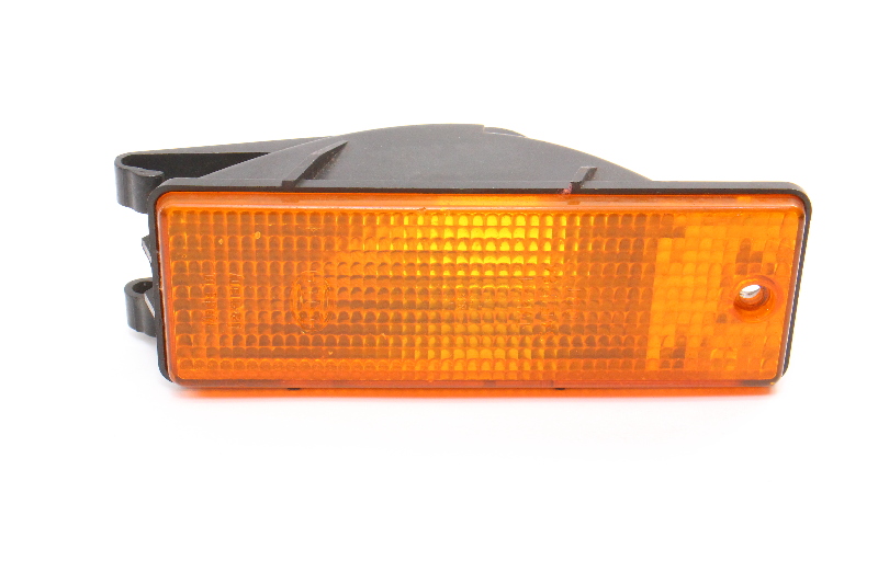 Front Bumper Turn Signal Lamp Lens 8587 VW Jetta MK2 Genuine 165