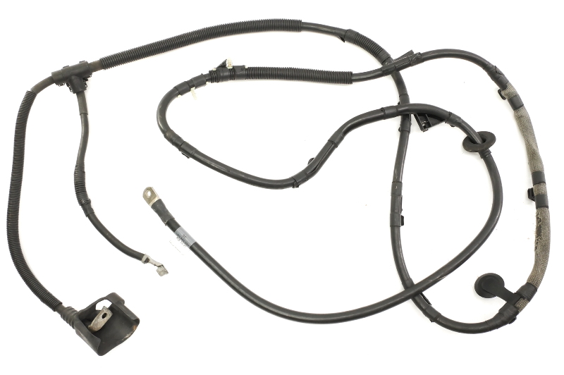 Carparts4sale Battery Cable 2008 VW Golf R32 MK5 Audi A3 8P 3.2- Genuine - 1K0 971 227 Battery Cable 2008 VW Golf R32 MK5 Audi A3 8P 3.2- Genuine - 1K0 971 227 Removed from2008 VW Golf R32 MK5 Manufacturer Part Number1K0 971 227 Other Part Number1K0971227 Compatible with2008 VW Golf R32 Audi A3 8P 3.2 BrandVolkswagen Part BrandGenuine Original Equipment VW / Audi OE Used Part ConditionUsed WarrantyYes Car code08R32 ![