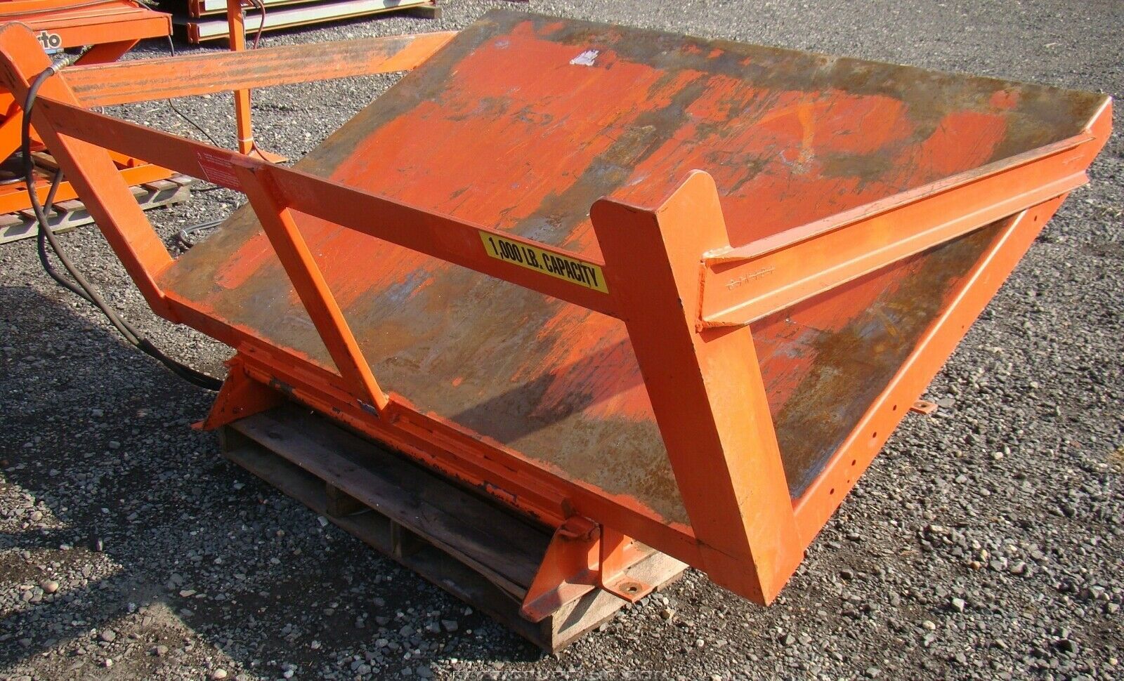 Knight, 1000 Lb. Hydraulic Tilting Lift Table Large Deck Joseph Fazzio, Incorporated