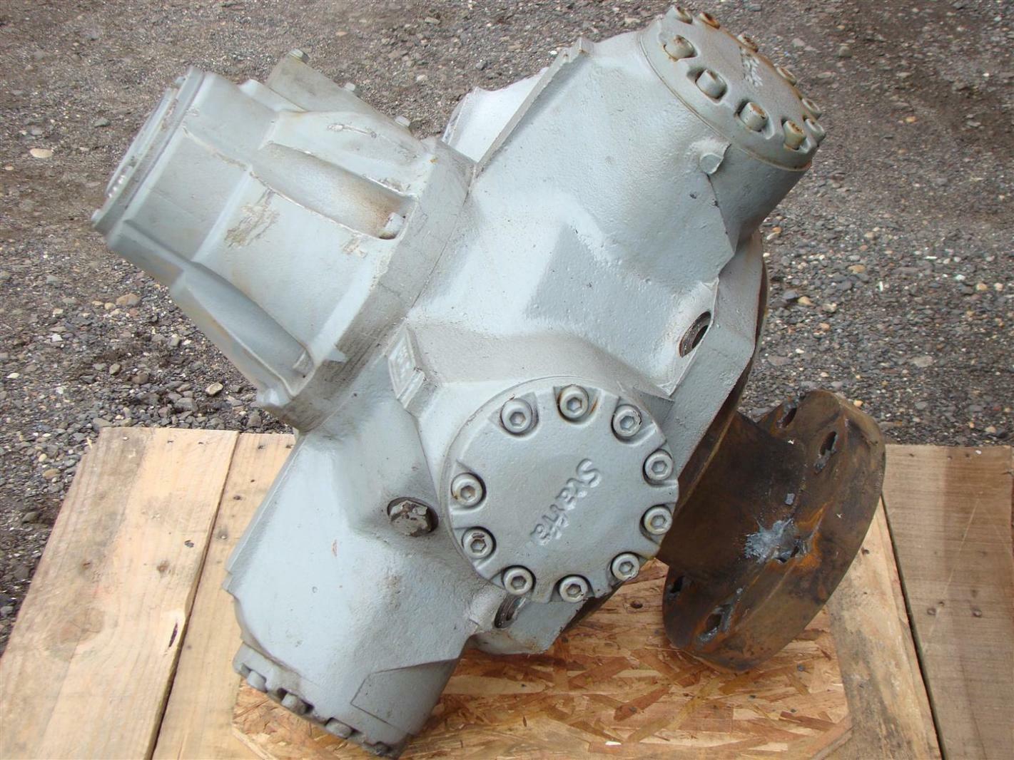 Staffa Hydraulic Motor HMB200T11 K87PM0383 Joseph Fazzio, Incorporated