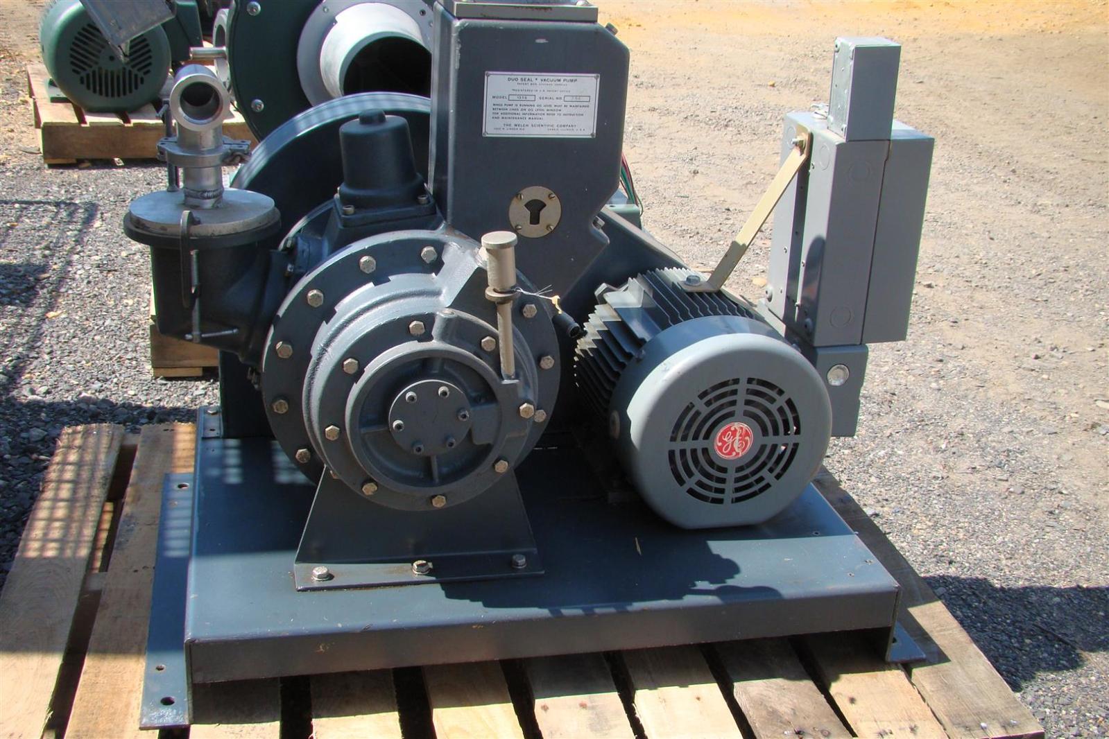 Welch Duoseal Belt Drive Rotary Vane Mechanical Vacuum Pump ,2HP, 1375 Joseph Fazzio, Incorporated