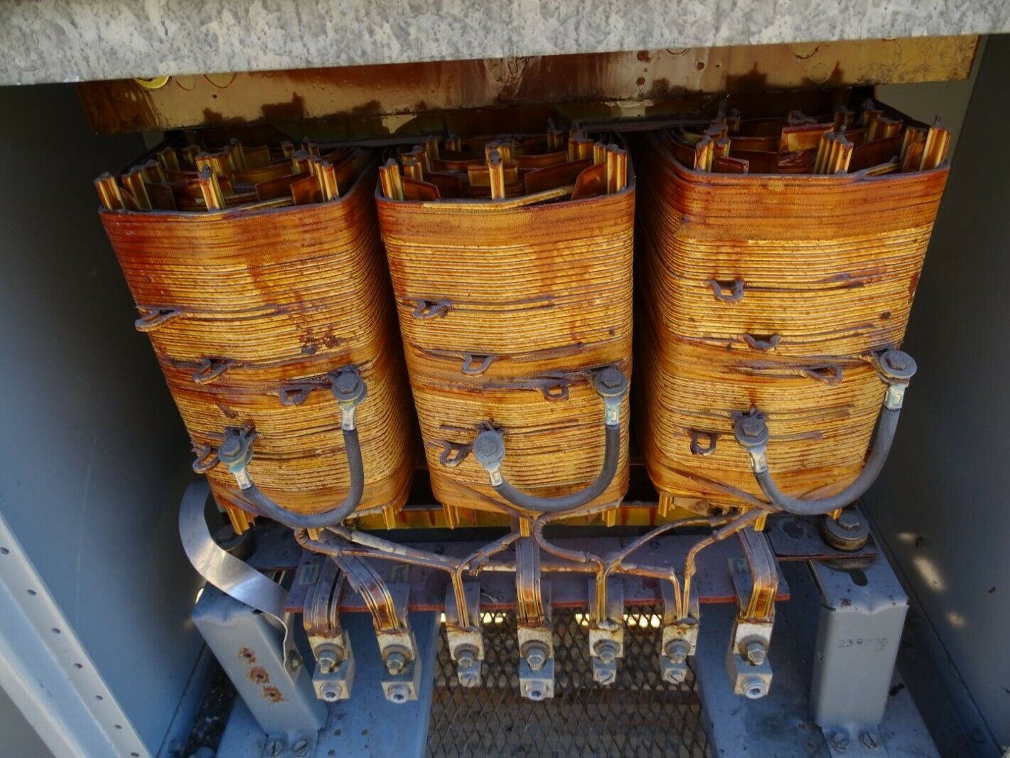 Challenger 45kVA 3-Phase Transformer, 480v x 208Y/120v, 452-416