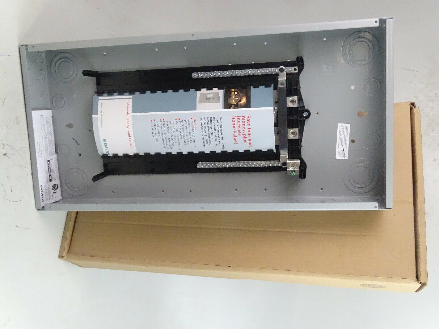 SIEMENS ES Series 200 Amp 30Space, Main Lug, Indoor Single Phase Load