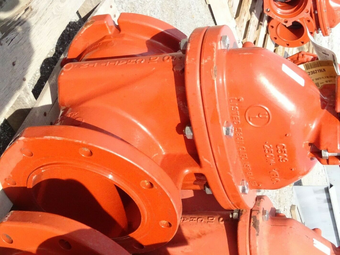 Mueller 8" Resilient Wedge Gate Valve MJ x FL 250W Tapping 080T236219LN