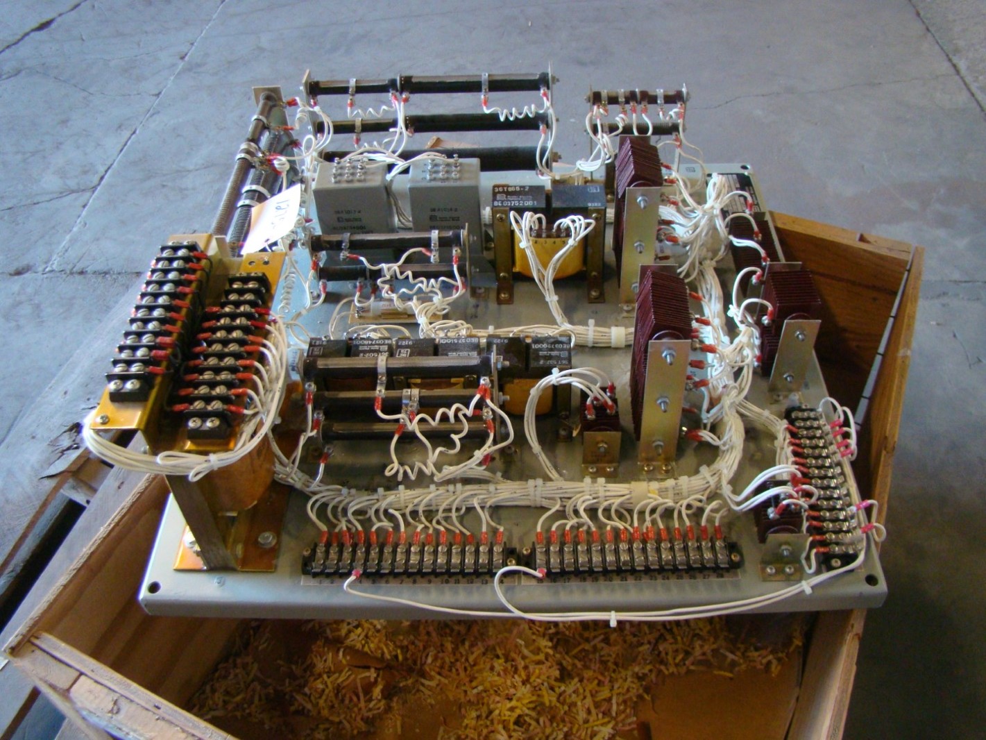 Basler Electric  Voltage Regulator  , 90 49000 100