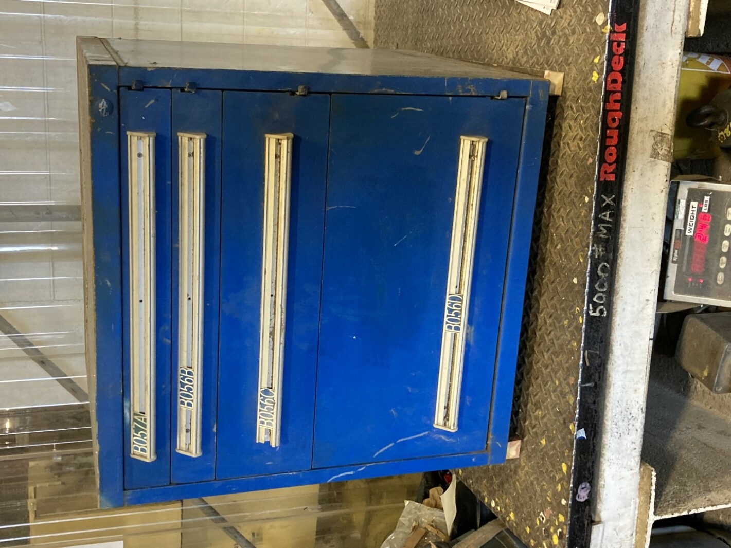 Stanley Vidmar Tool Cabinet 4 Drawer w/ Lock Latches 30 x 27-3/4 x