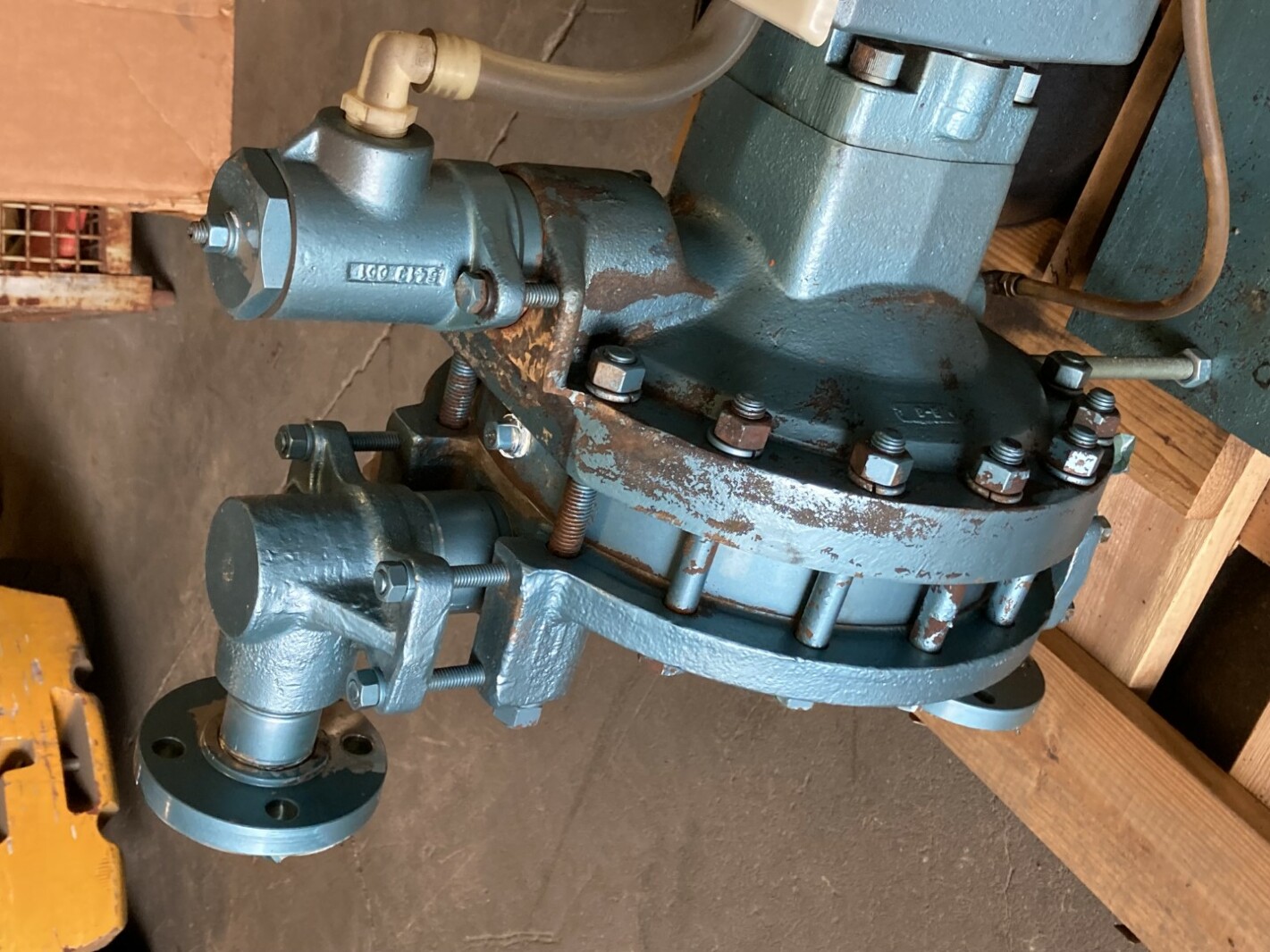 MilRoyal Diaphragm Metering Pump Frame B 300GPH 75psi, MB1P95H561