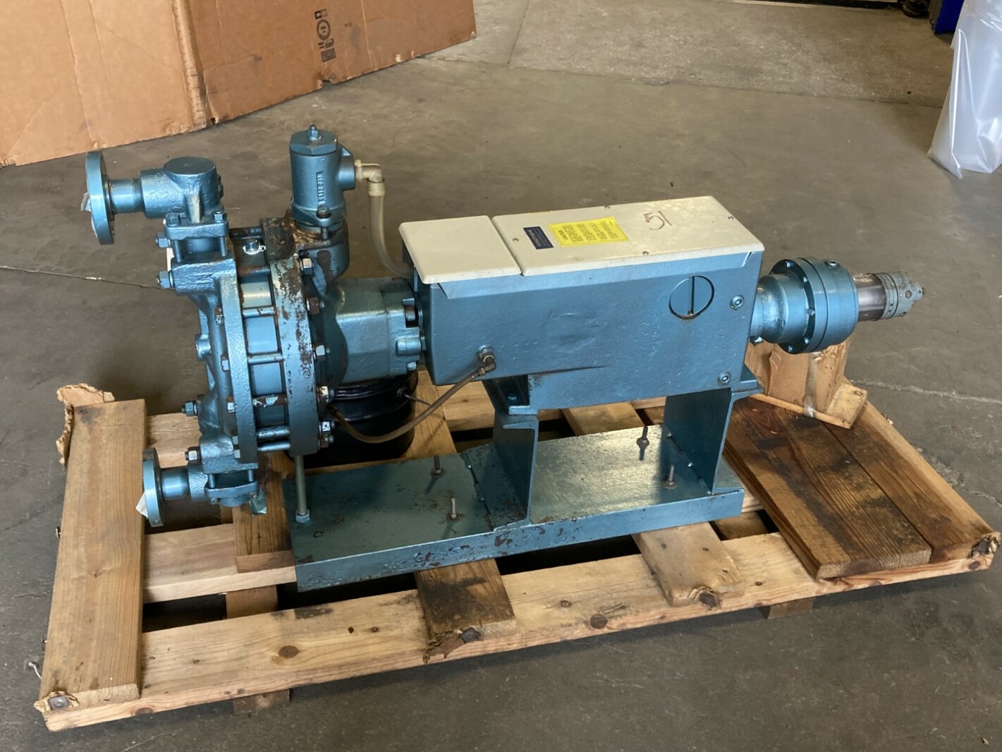 MilRoyal Diaphragm Metering Pump Frame B 300GPH 75psi, MB1P95H561