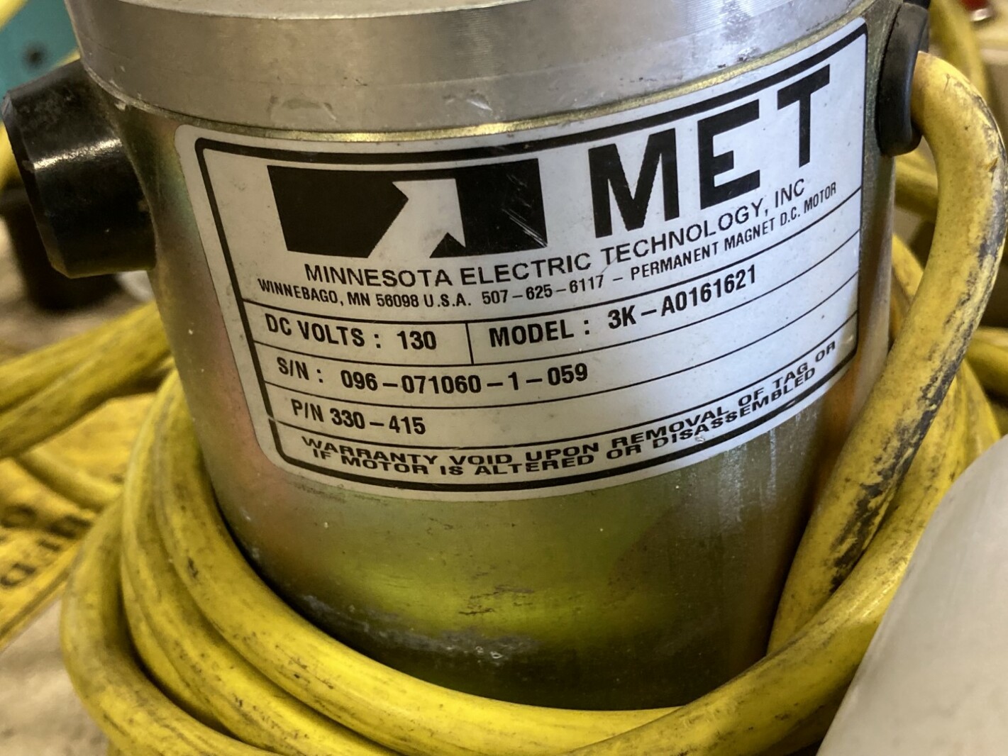 Air Cycle Corporation Fluorescent Lamp Crushing System , Bulb Eater