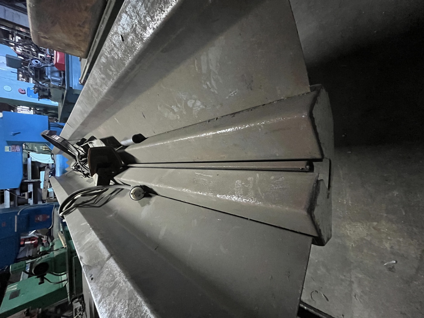 RAS Duct Former, Duct Zipper, Seam Closing Machine 22.81