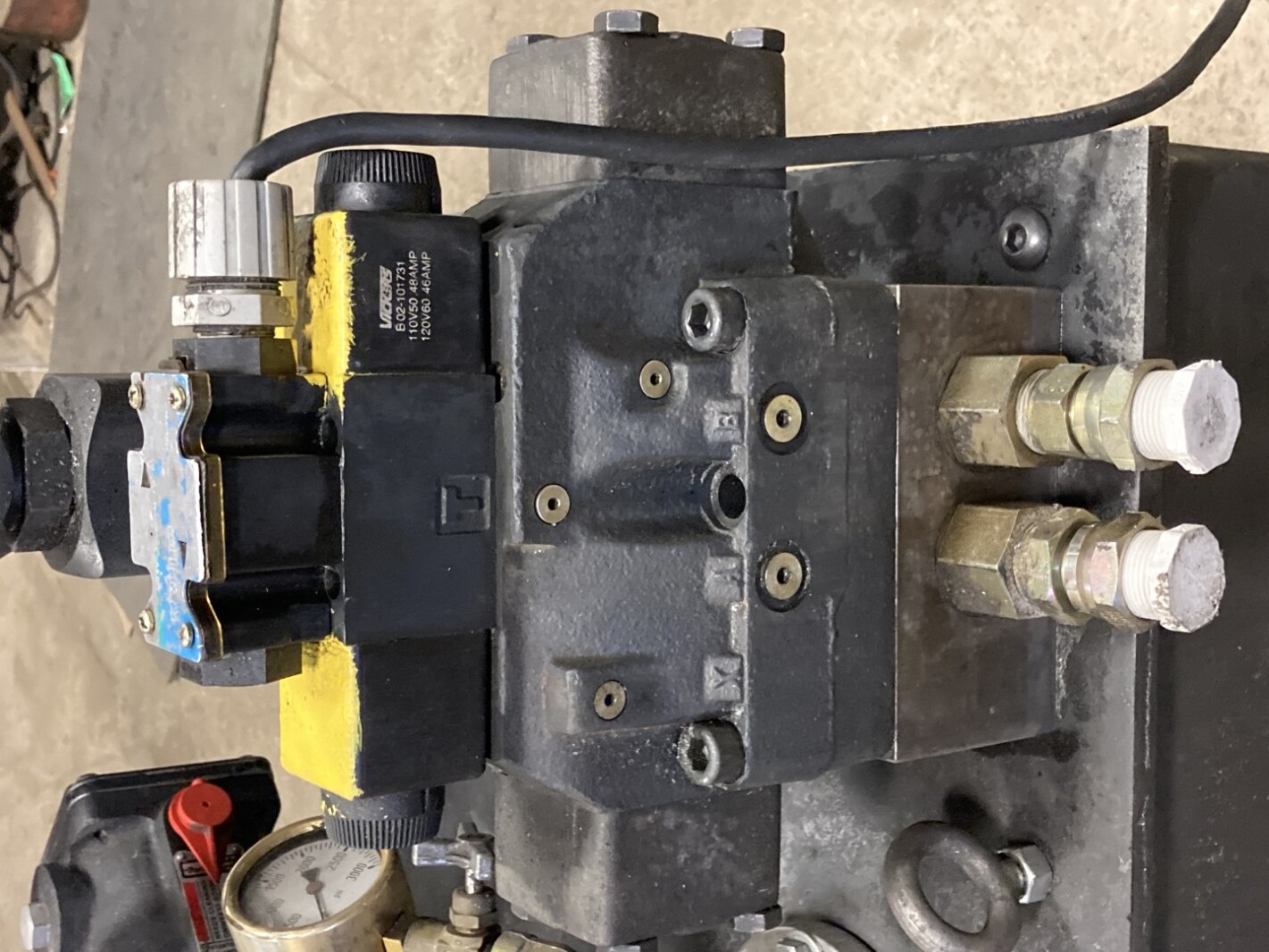 Vickers Electric Hydraulic Power Unit w/ 15HP 230/460 3PH Motor , 