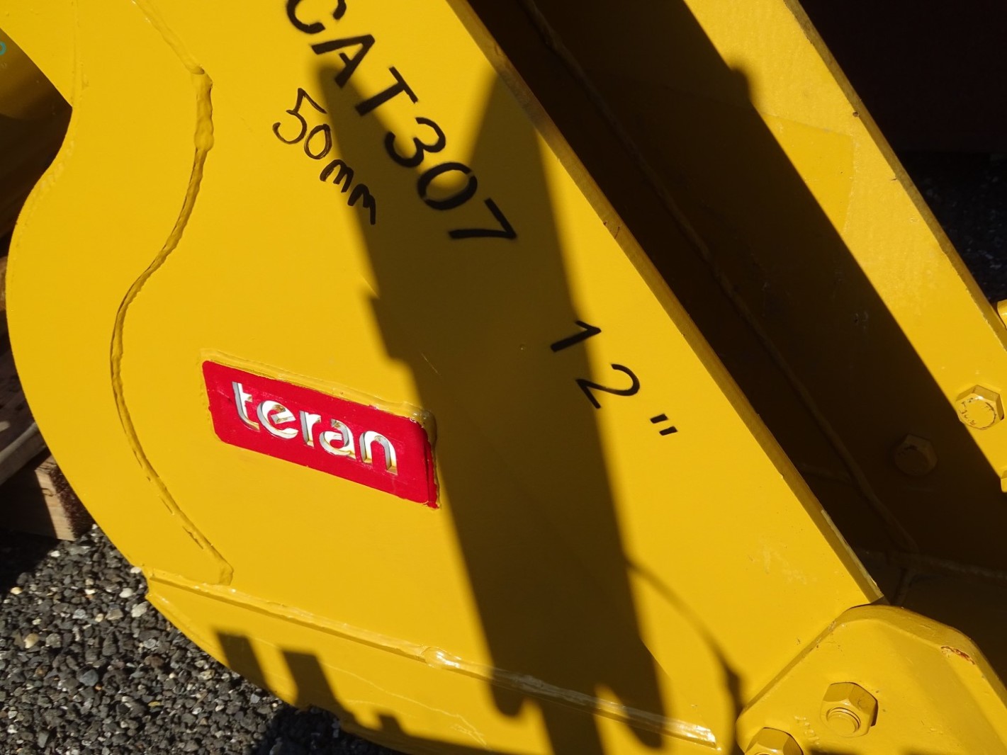 12" Mini Excavator Bucket, 50mm Pin, 8 "between Ears, CAT307 Joseph