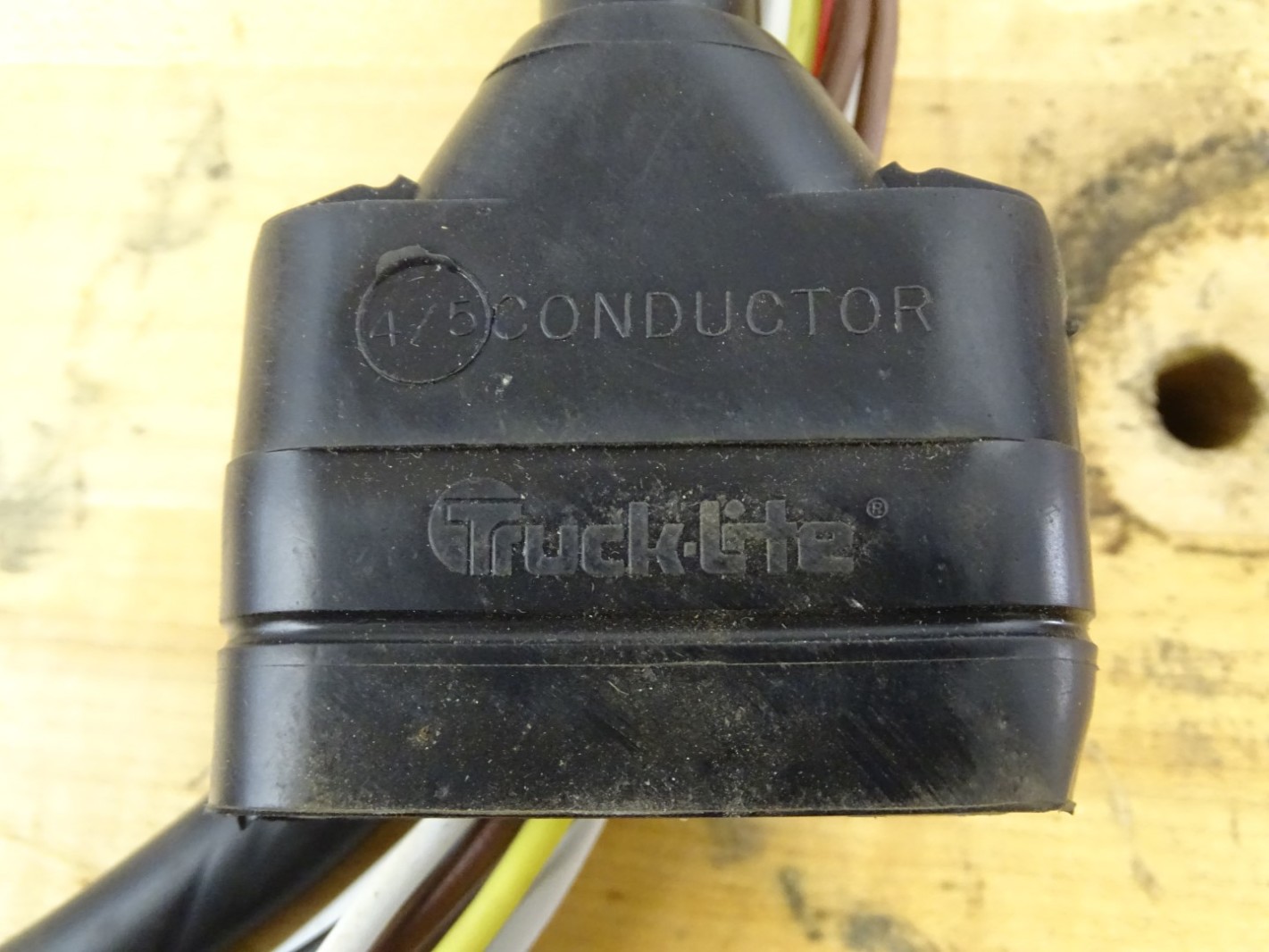 Truck-Lite Conductor, Wiring Harness , 4/5 | Joseph Fazzio, Incorporated