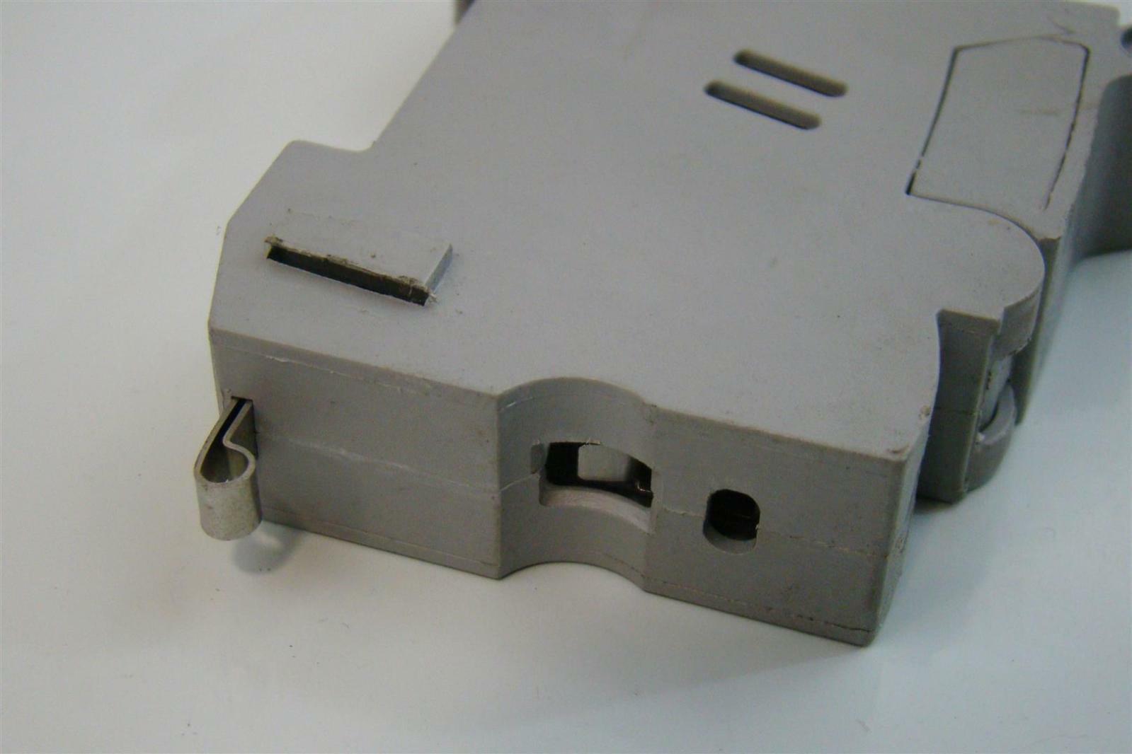 BUSS DIN Rail Mount Fuse Block 30A 600V CHCC1 Joseph Fazzio, Incorporated