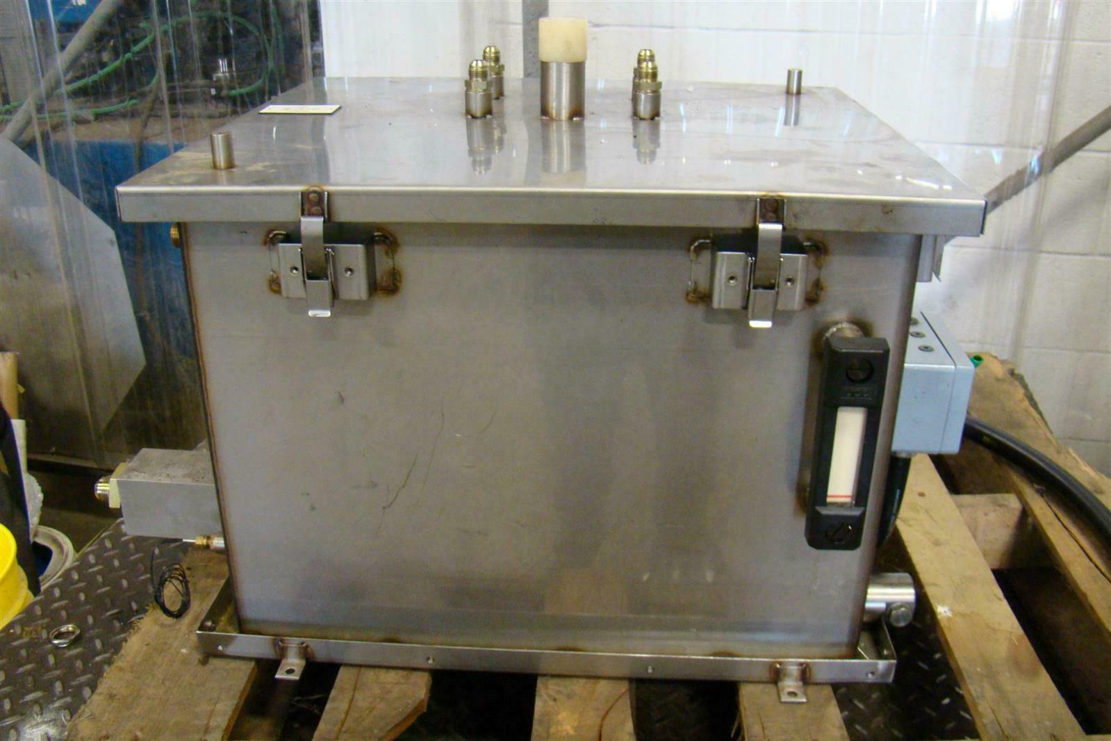 Stainless Hydraulic Tank & Heat Exchanger Joseph Fazzio, Incorporated