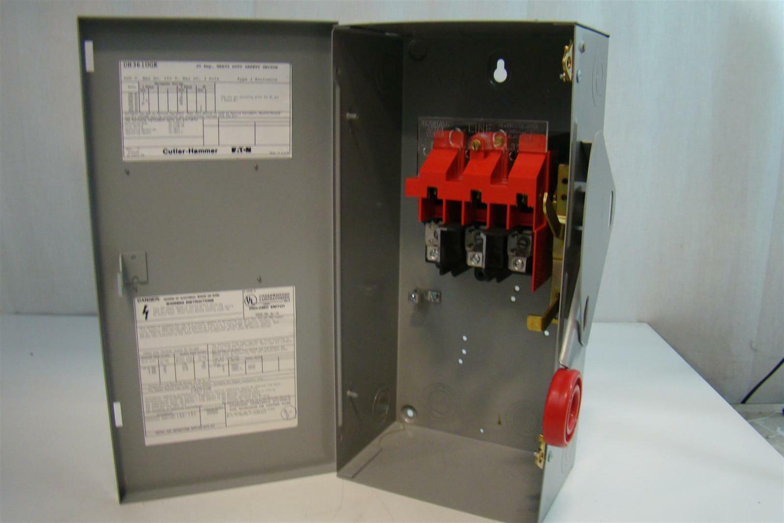 Eaton CutlerHammer Heavy Duty Safety Switch 30Amp 600Volts Ac 3 Pole
