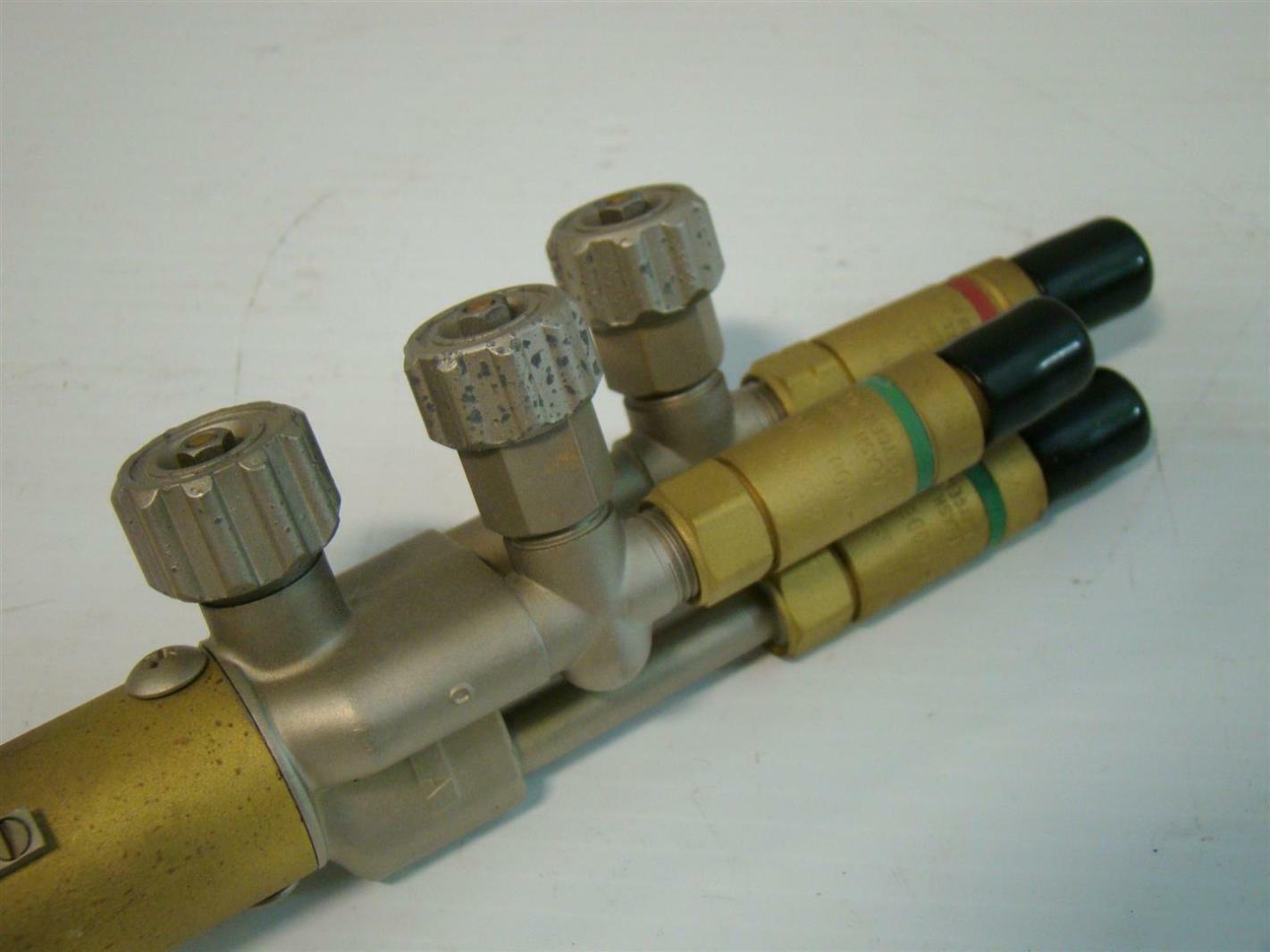 20" Machine Cutting Torch, Gear track, Check valves Joseph Fazzio