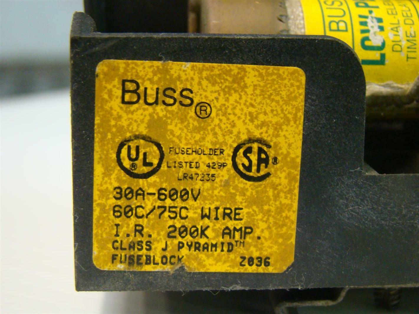 Buss Fuse Block 3 Pole 30A600V 60C/75C Wire 200K Amp JP600303CRA