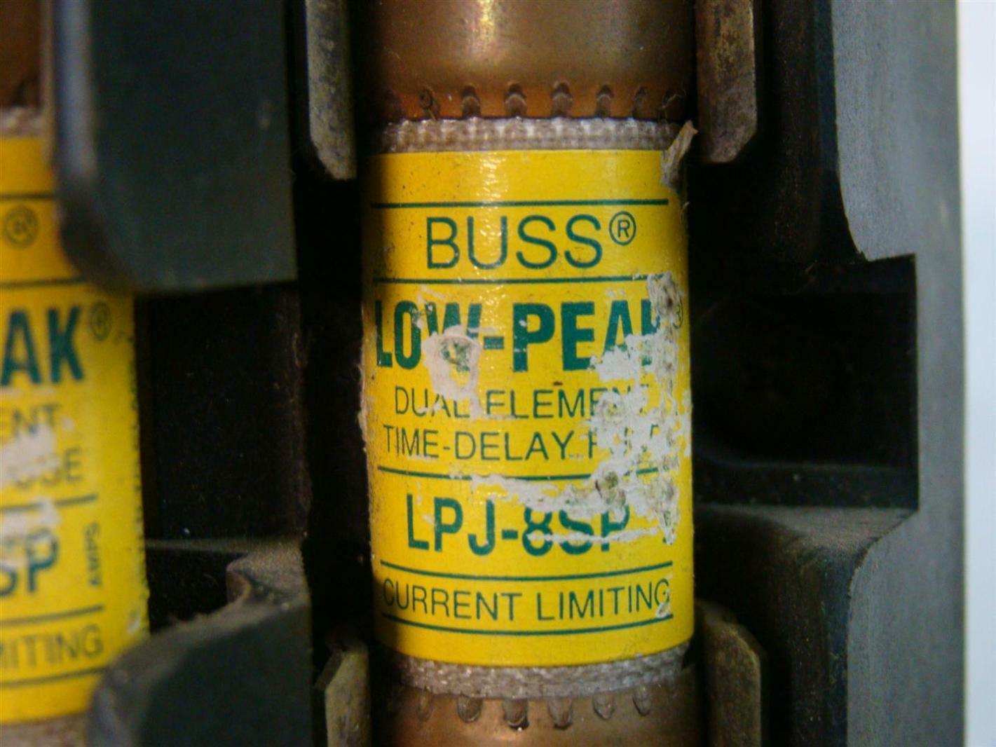 Buss Fuse Block 3 Pole 30A600V 60C/75C Wire 200K Amp JP600303CRA