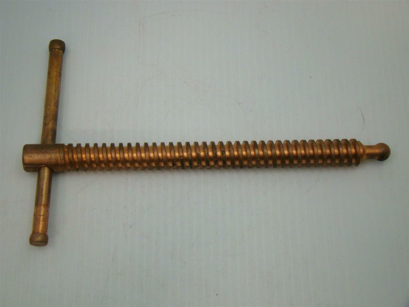 Wilton Clamp Replacment Spindle and Handle 81/2" Joseph Fazzio