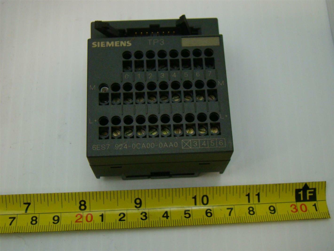 Siemens TERMINAL BLOCK 3-TIER S7300 SCREW 8 CH 6ES7 924-0CA00-0AA0 | eBay