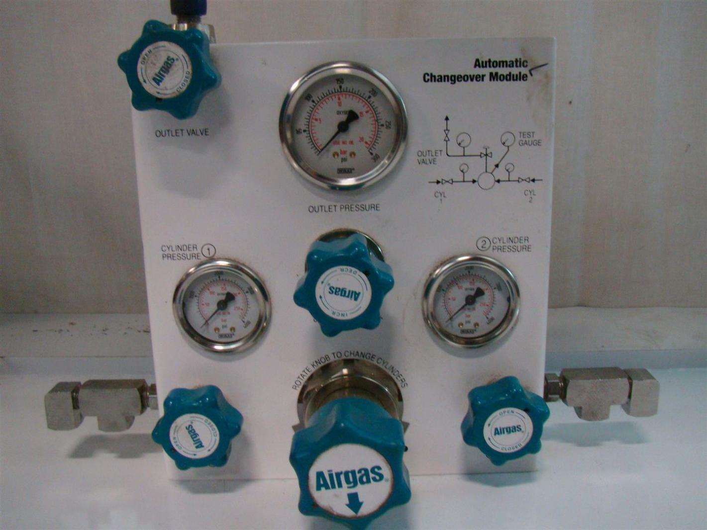 Airgas 200psig 17660 Gas Switchover Parker 1/4wp 5000psi hoses Y13-CP115DR