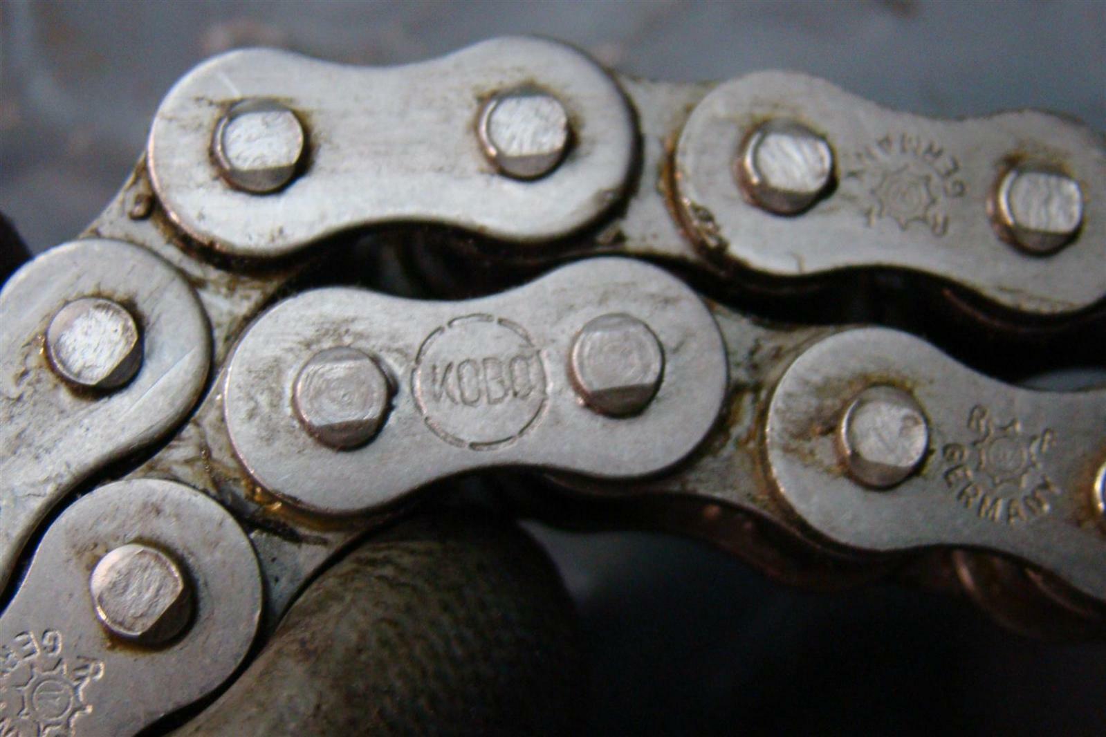 Kobo 8" Stainless Steel Roller Chain Joseph Fazzio, Incorporated