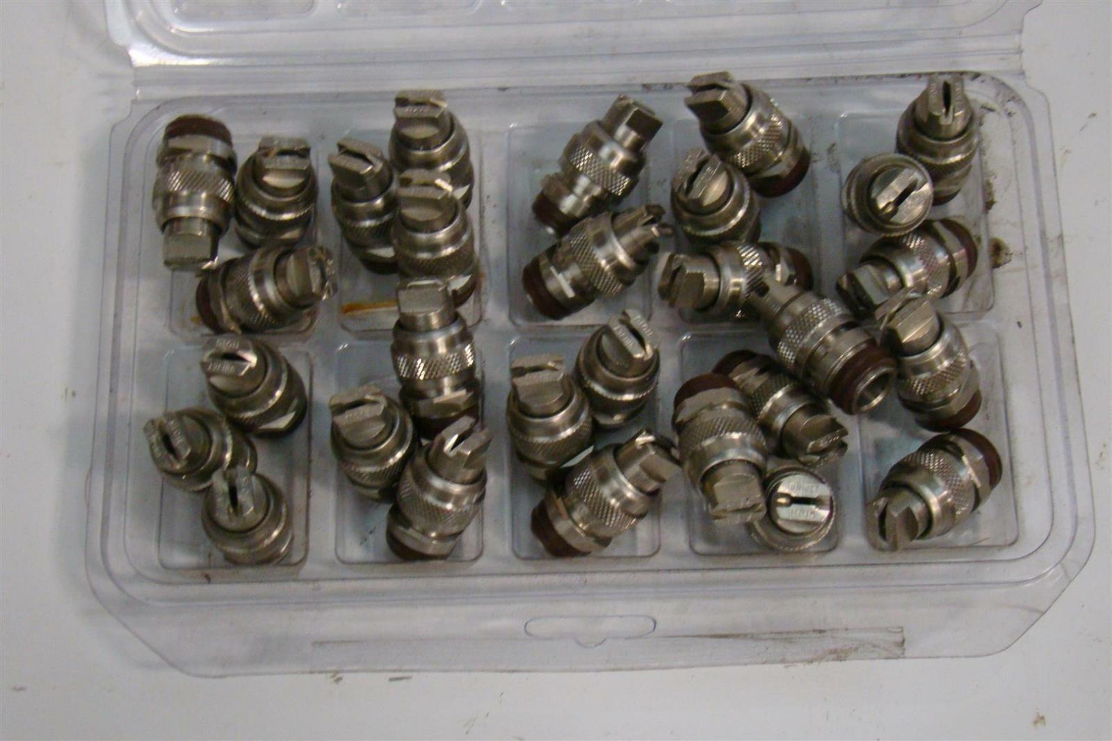 (29) Unijet Stainless Nozzle Fitting 11015 Joseph Fazzio, Incorporated
