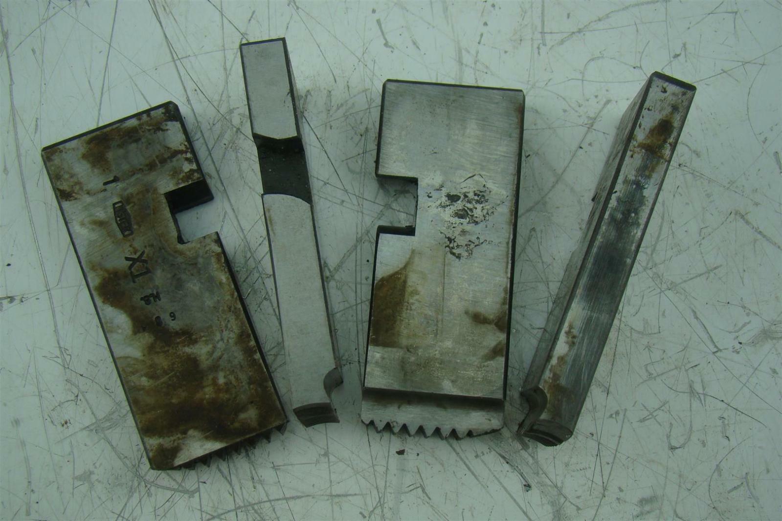 11/8" 7 NC Threader Die Set Joseph Fazzio, Incorporated