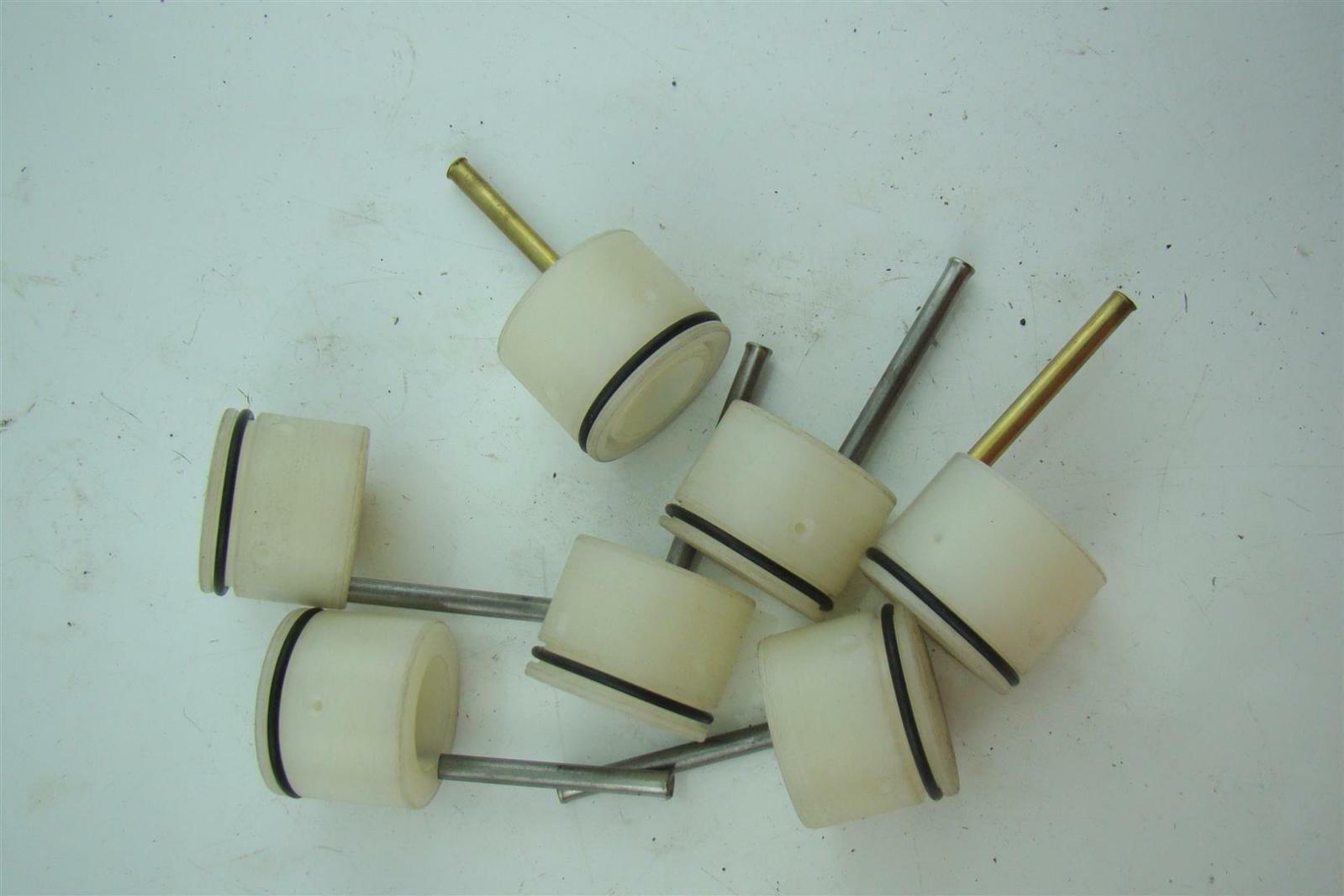 (7) SAG 100-006 Fiber Insulator W/Tube SAG 100-006