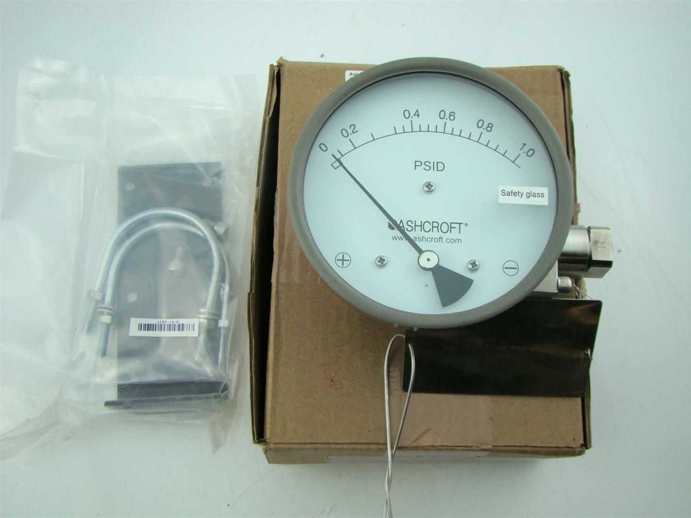ASHCROFT 1500 PSI PRESSURE GAUGE MAX TEMP 175F 1/4 NPT Joseph