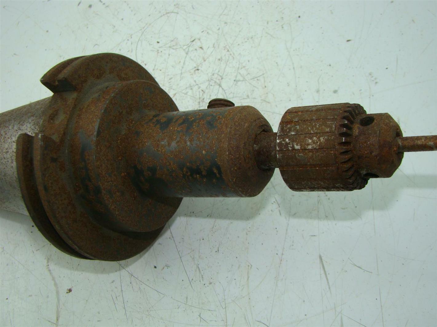 MILLING TOOL HOLDER WITH MILLING END DRILL BIT 2.25