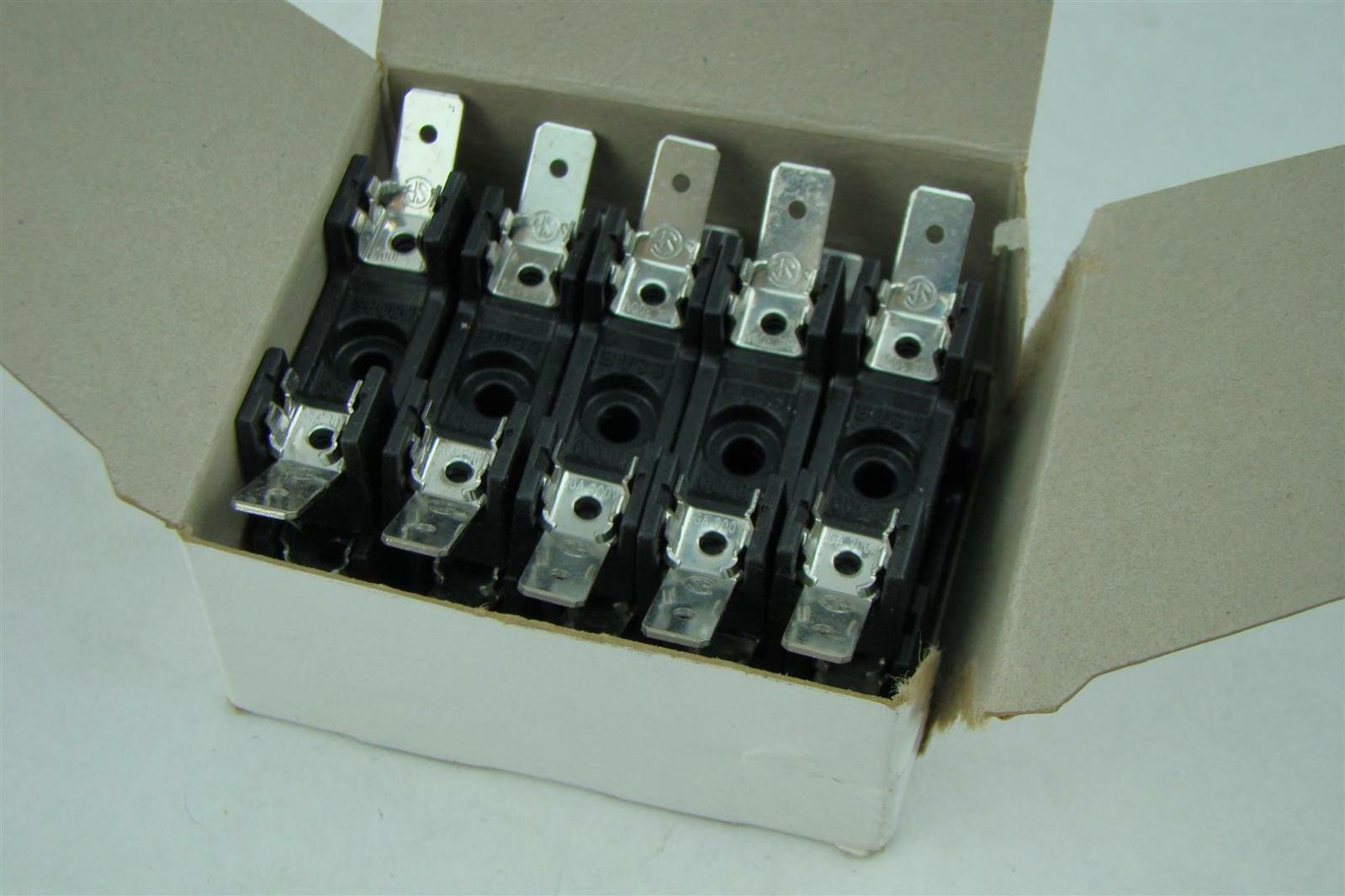 (5) Buss Fuseblocks 20A 300VAC S82021 Joseph Fazzio, Incorporated