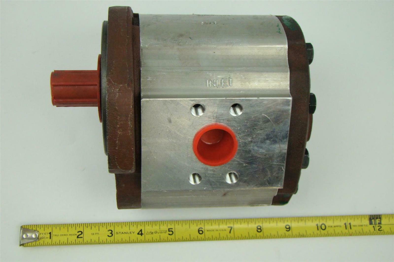 Daimler Chrysler US Military Rotary Hydraulic Pump 4320012574910