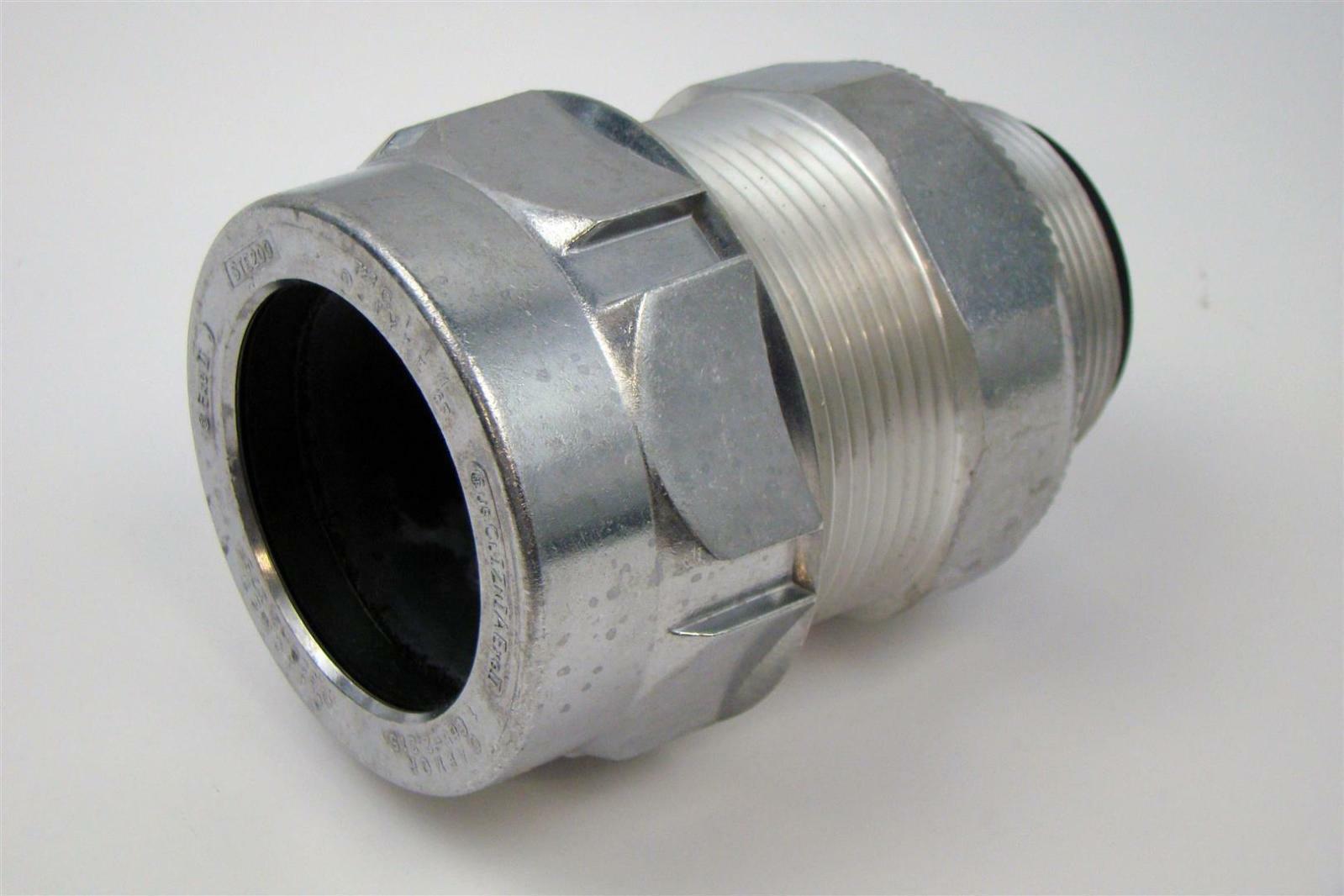 (9) Thomas & Betts Exe II 2" Star Teck Extreme Cable Fitting STE200