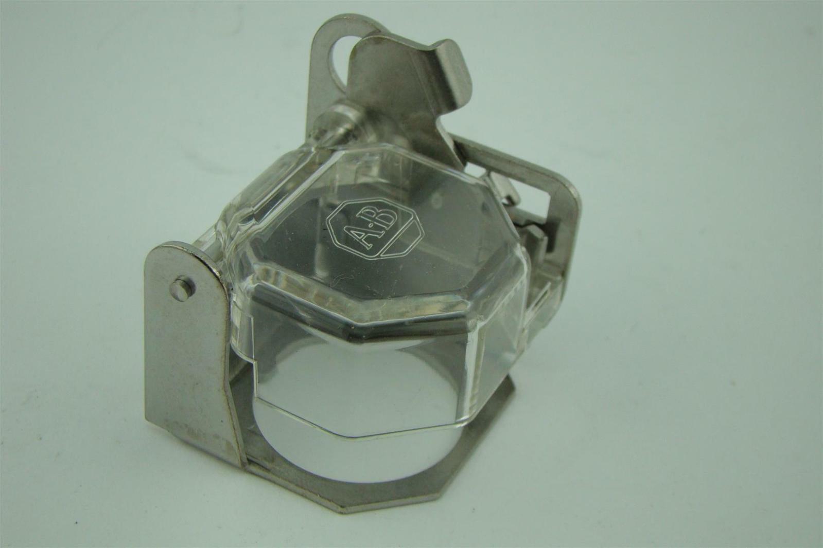AllenBradley Padlock Cover For Selector Switches/Potentiometers 800T