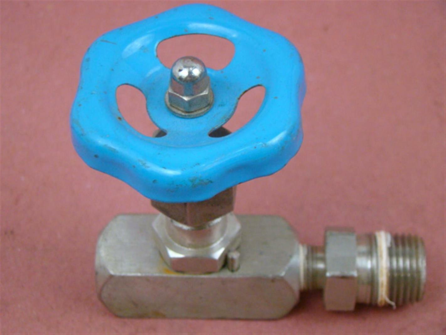 WM Hydraulic Flow Control Valve 1/4" NPT 3000 PSI 1.4404307960 Joseph Fazzio, Incorporated