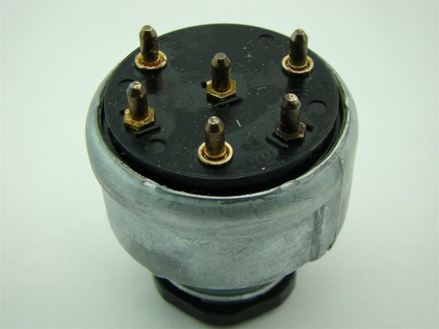 Hyster Key Switch Ignition 1530583 Joseph Fazzio, Incorporated