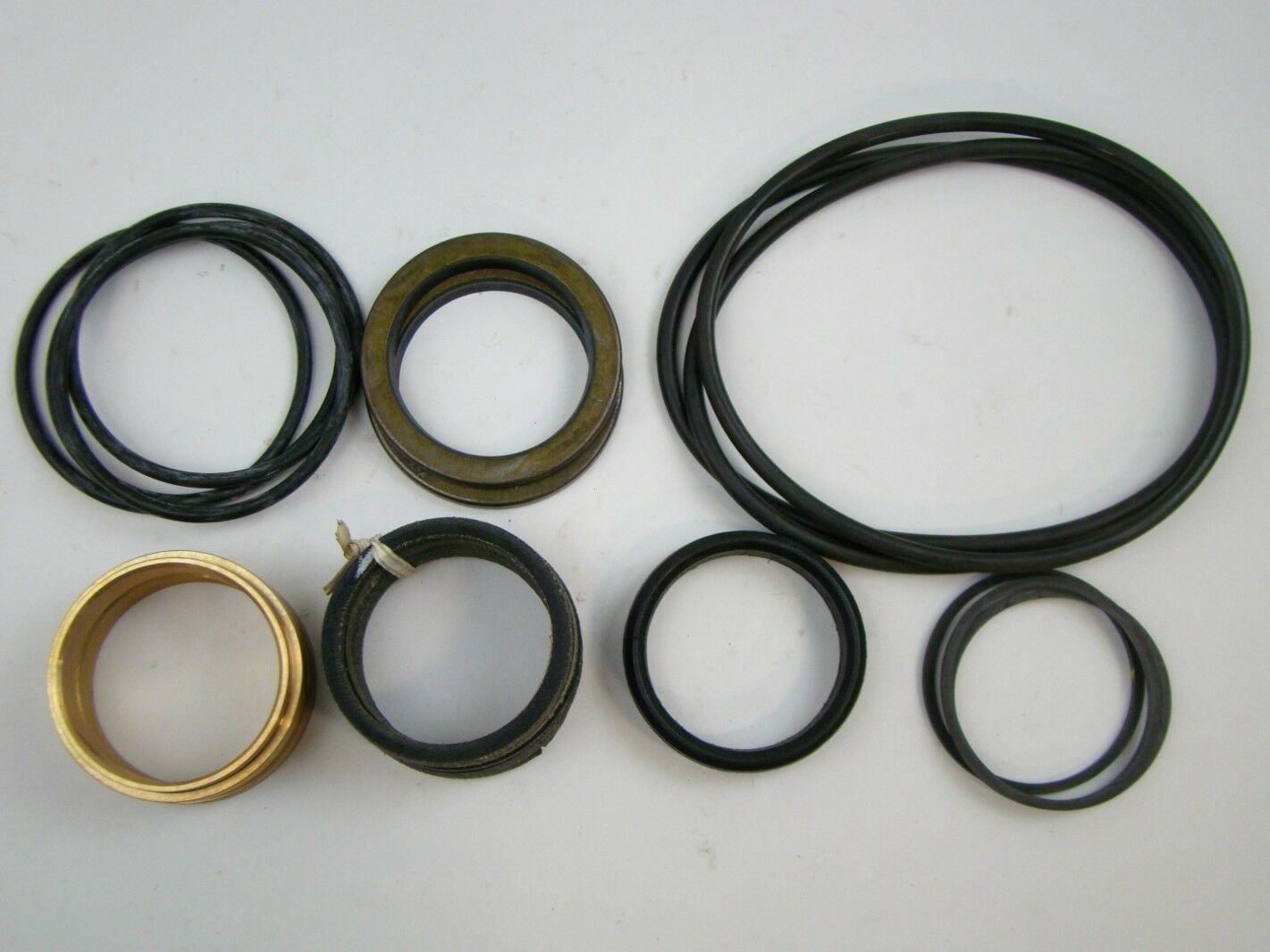 Bronze/Rubber Seal Kit 9576100013 Joseph Fazzio, Incorporated