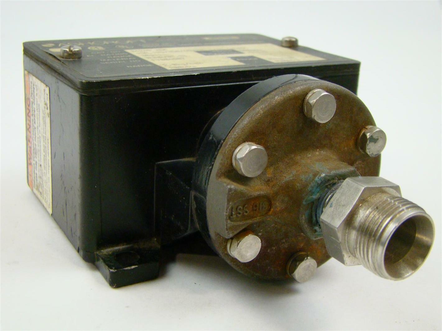 Ashcroft Pressure Switch , B424B XFM Joseph Fazzio, Incorporated