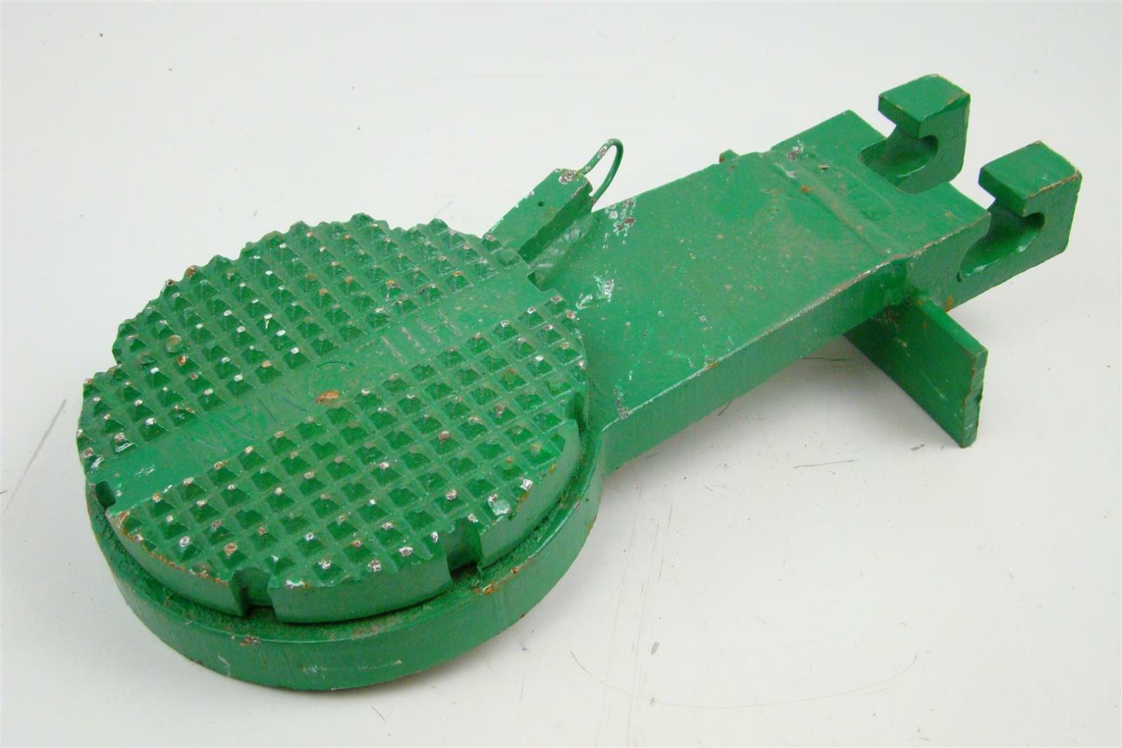 Hilman Rollers Locking Pad Swivel Attachment 50 Ton Cap, T-50-LD