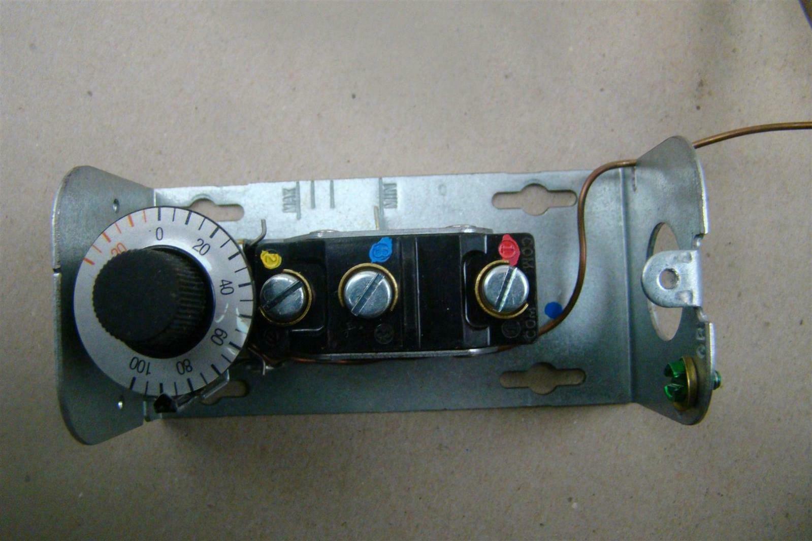 Johnson Controls SPDT Temperature Control , A19ABC24 Joseph Fazzio