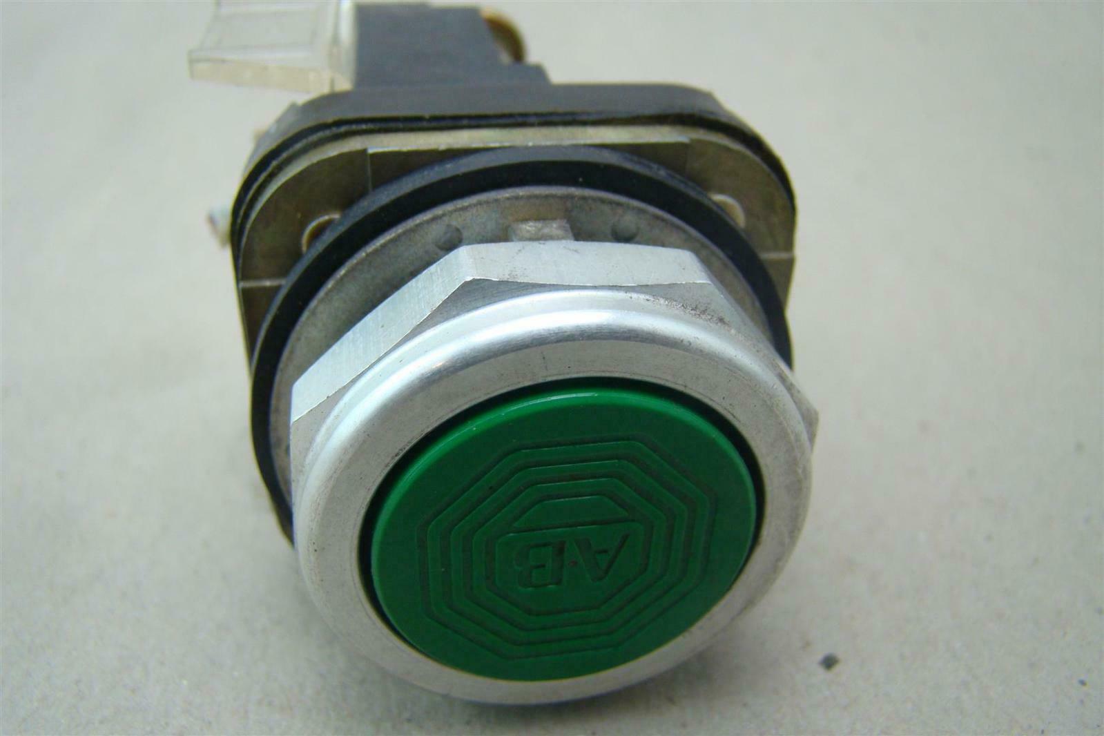 Allen Bradley Green Push Button with Contact Block Series D, 800TXD1