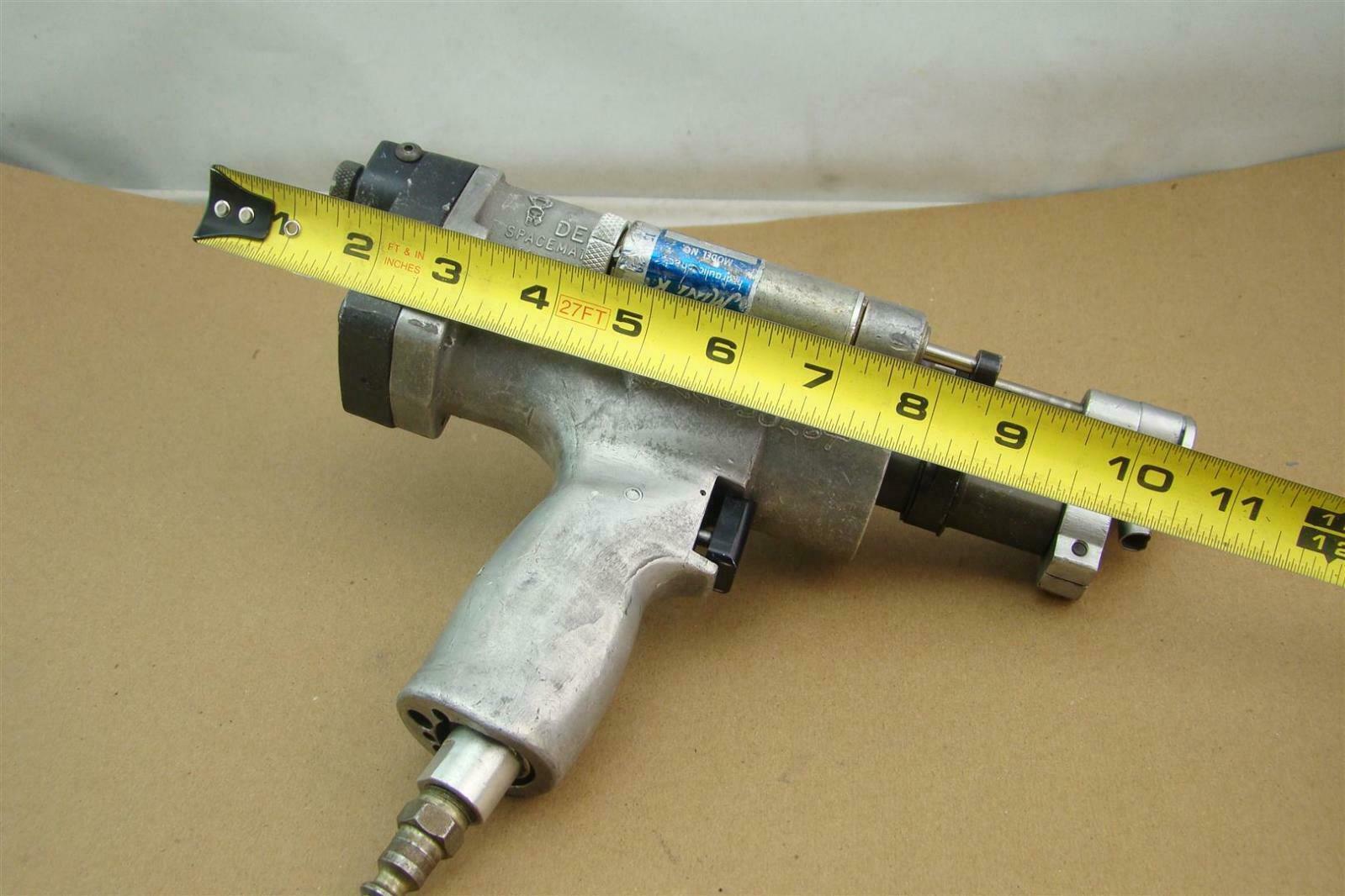 Deutsch Spacematic Pneumatic Automatic Drill/Countersink Machine