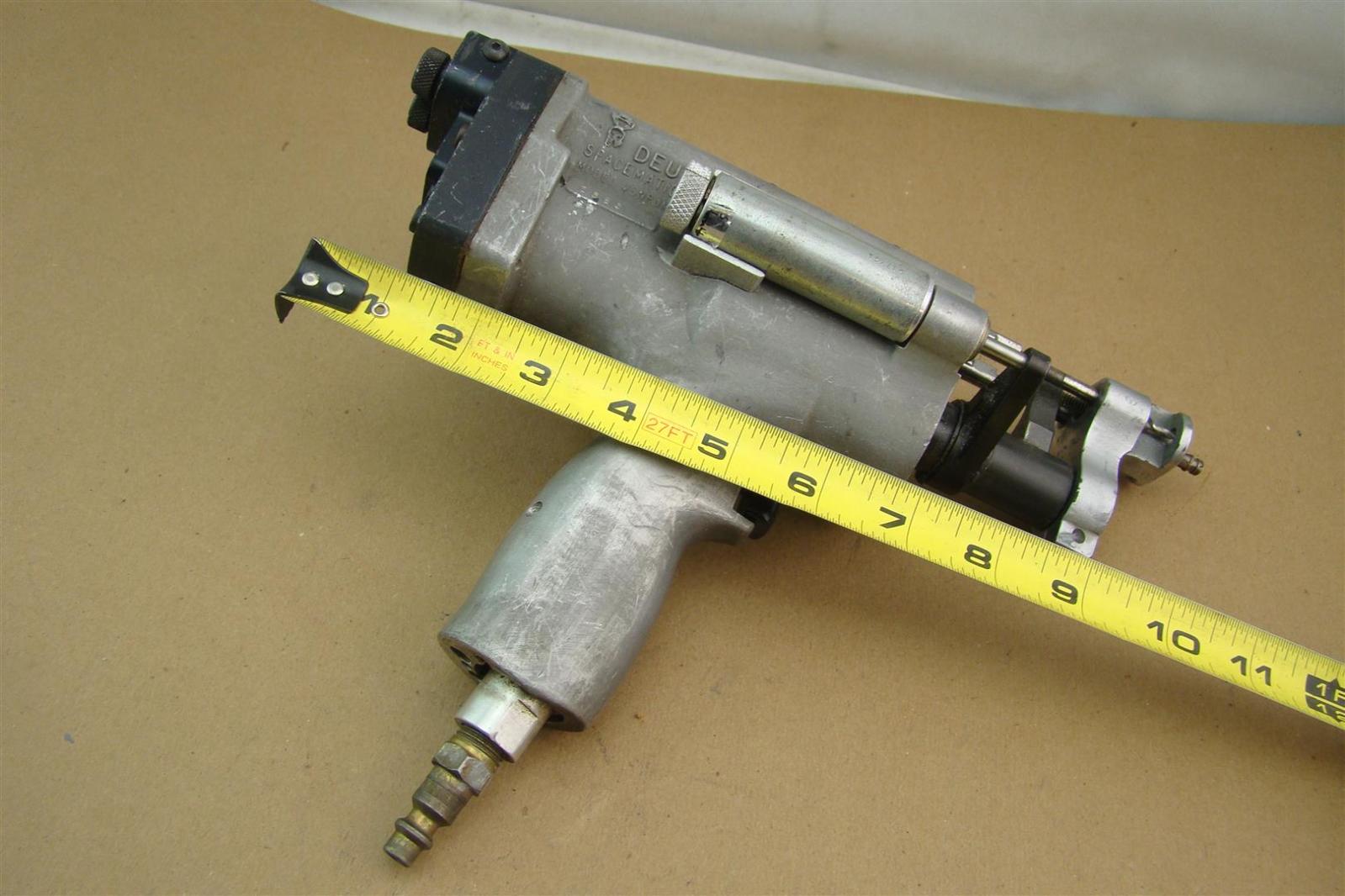 Deutsch Spacematic Pneumatic Automatic Drill/Countersink Machine