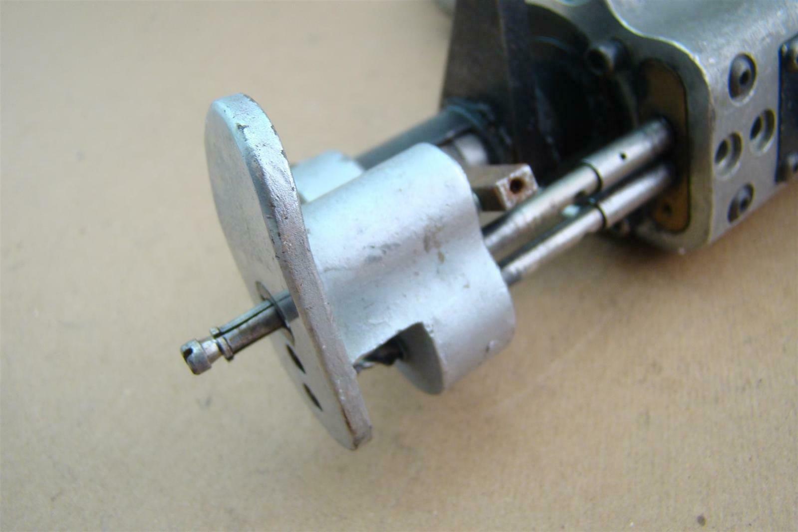 Deutsch Spacematic Pneumatic Automatic Drill/Countersink Machine